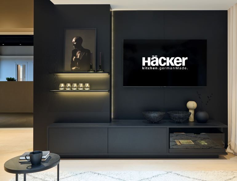 AV 6088 Eiche-schwarz web